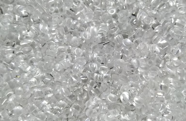 PET granules for plastic profiles